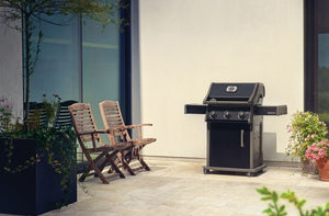 Napoleon Rogue 425 Black Propane Gas Grill