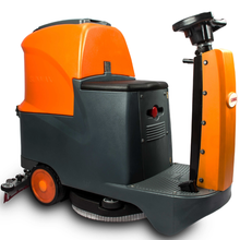 SANITMAX RT70 Ride-On Floor Scrubber, 48000 Sq ft/H Efficiency, 18.5 Gal Tanks, 31-inch Squeegee Width